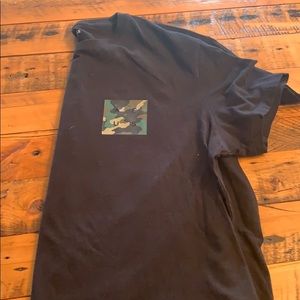 American eagle men’s shirt